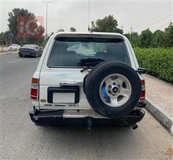 تۆیۆتا لاند کروزەر